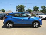 Used 2021 Nissan Kicks S image 5