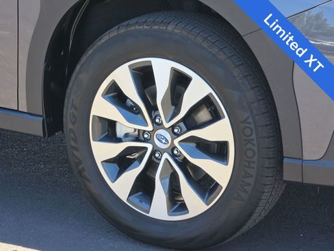 Used 2024 Subaru Outback Limited XT AWD/4WD image 12