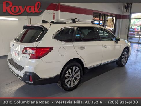 Used 2019 Subaru Outback 2.5i Touring w/ Popular Package #3A image 4