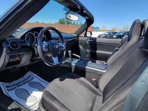 Used 2006 MAZDA MX-5 Miata Touring RWD image 18