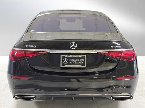 Used 2024 Mercedes-Benz S 580 4MATIC Sedan image 4