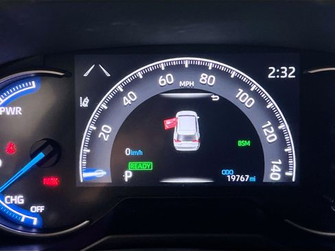 Used 2024 Toyota RAV4 XLE w/ Convenience Package AWD/4WD image 22