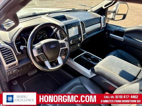 Used 2019 Ford F350 Platinum w/ Platinum Ultimate Package image 15