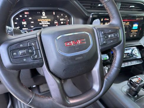Used 2025 GMC Sierra 1500 AT4 w/ AT4 Premium Package AWD/4WD image 9