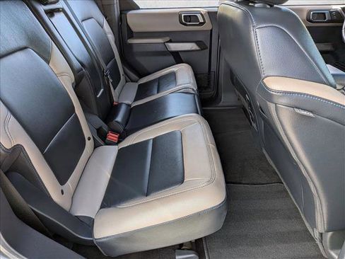 Used 2022 Ford Bronco Wildtrak image 20