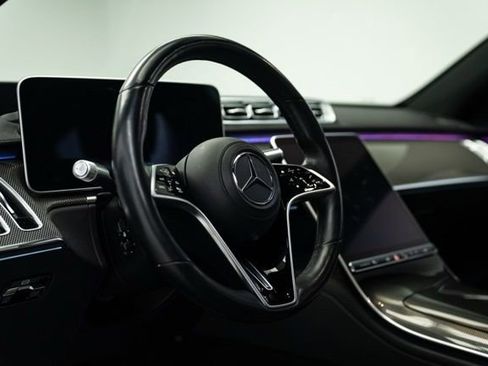Used 2022 Mercedes-Benz S 580 4MATIC Sedan image 7