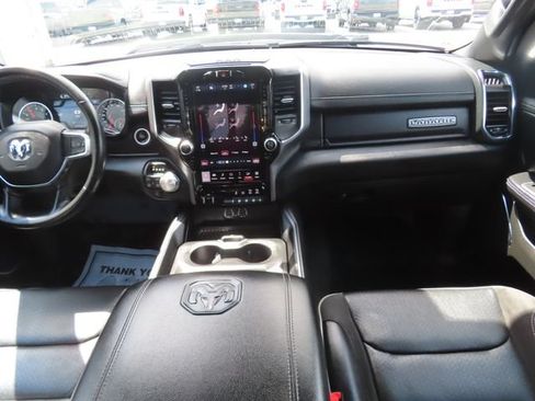 Used 2024 RAM 1500 Laramie AWD/4WD image 29