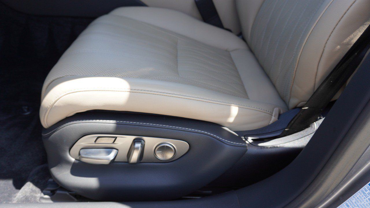 Certified 2022 Lexus LS 500 AWD w/ Interior Upgrade Package image 24