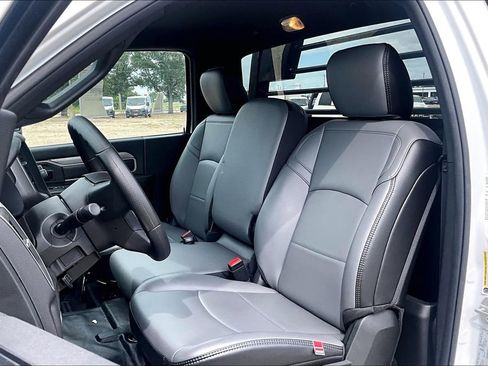 New 2024 RAM 3500 Tradesman AWD/4WD image 9