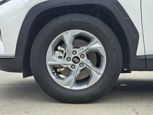 Certified 2024 Hyundai Tucson SEL FWD image 11