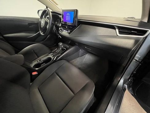 Used 2023 Toyota Corolla LE FWD image 10