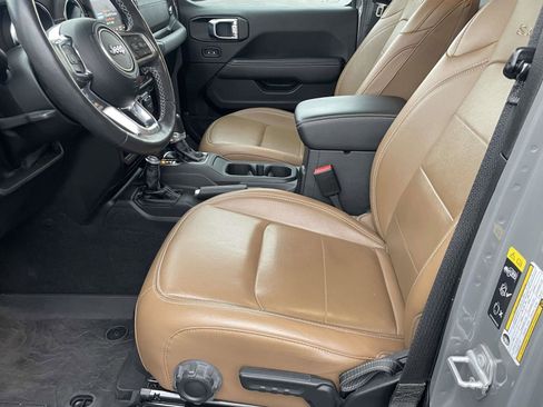 Certified 2023 Jeep Wrangler Sahara w/ Cold Weather Group image 7