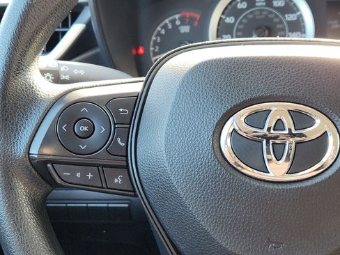 Certified 2022 Toyota Corolla LE image 18