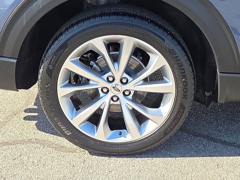 Used 2021 Ford Explorer Platinum w/ Equipment Group 601A image 7