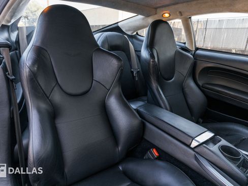 Used 2005 Aston Martin Vanquish S image 35