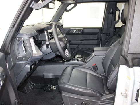 New 2026 Ford Bronco Outer Banks AWD/4WD image 23