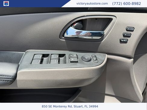 Used 2015 Honda Odyssey Touring Elite image 10