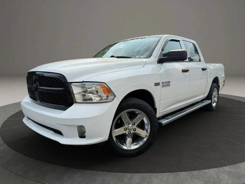 Used 2017 RAM 1500 Express AWD/4WD image 1