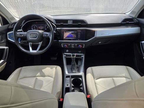 Used 2020 Audi Q3 2.0T Premium w/ Convenience Package AWD/4WD image 7