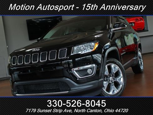 Used 2018 Jeep Compass Limited AWD/4WD image 37