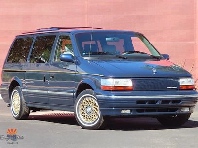 Used 1995 Chrysler Town & Country