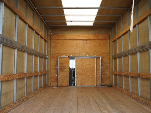 Used 2024 Ford E-450 and Econoline 450 Super Duty w/ Power Windows & Locks Group RWD image 13