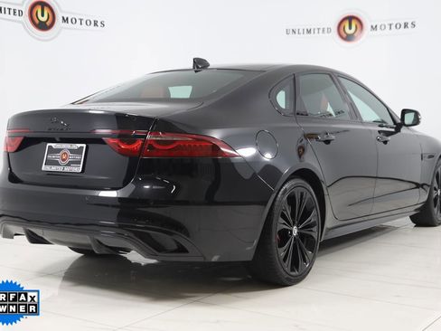 Used 2024 Jaguar XF R-Dynamic SE image 3