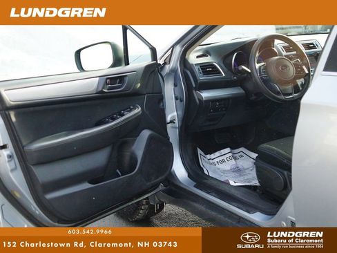 Used 2019 Subaru Outback 2.5i image 10