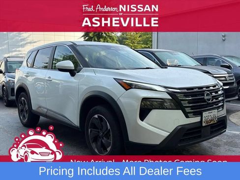 Used 2024 Nissan Rogue SV AWD/4WD image 1