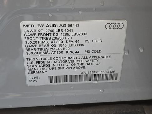 Used 2023 Audi Q4 e-tron Premium Plus AWD/4WD image 36