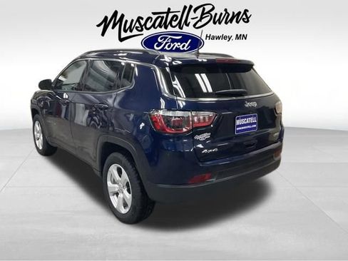 Used 2020 Jeep Compass Latitude w/ Cold Weather Group AWD/4WD image 3
