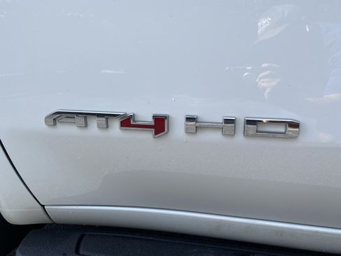 Used 2024 GMC Sierra 2500 AT4 w/ Technology Package AWD/4WD image 47
