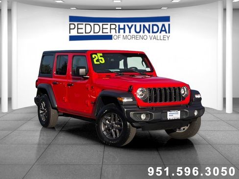 Used 2025 Jeep Wrangler Unlimited Sport AWD/4WD image 1