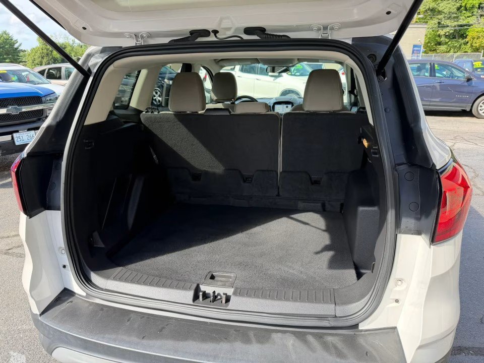 Used 2019 Ford Escape SE AWD/4WD image 14
