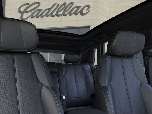 New 2026 Cadillac Lyriq Luxury w/ LPO, Floor Liner Package AWD/4WD image 24
