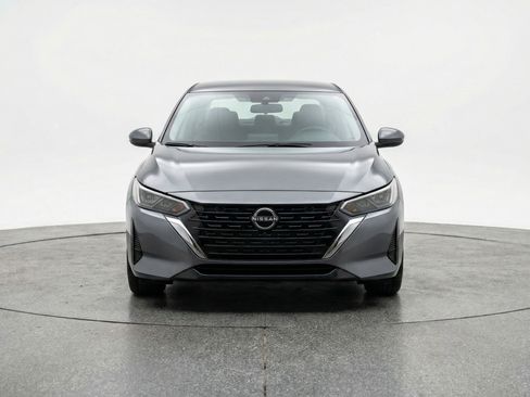 Used 2025 Nissan Sentra S FWD image 2