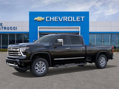 New 2026 Chevrolet Silverado 2500 High Country image 2