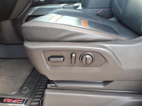 Used 2021 GMC Sierra 1500 AT4 AWD/4WD image 25