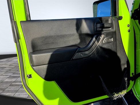 Used 2012 Jeep Wrangler Unlimited Sport image 23