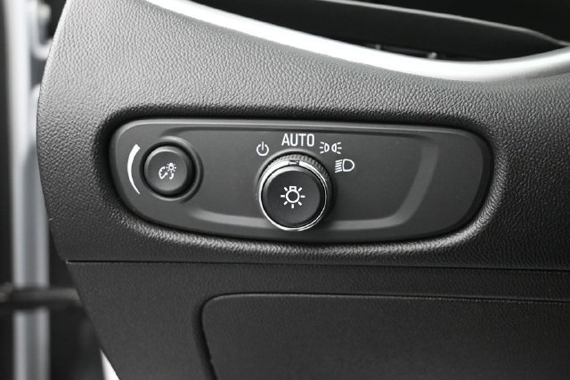 Used 2024 Chevrolet Malibu LT FWD image 37