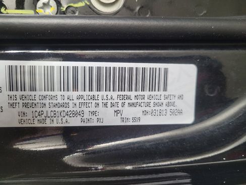 Used 2019 Jeep Cherokee Latitude w/ Popular Appearance Group image 33