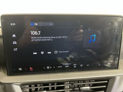 Used 2025 Ford Explorer ST-Line AWD/4WD image 18