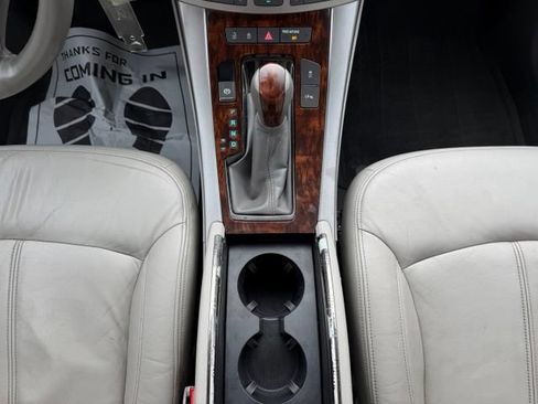 Used 2010 Buick LaCrosse CXL FWD image 28