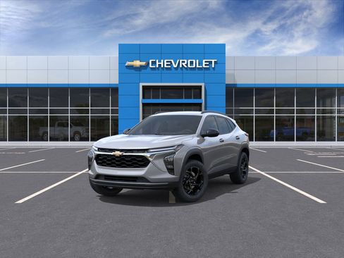 New 2026 Chevrolet Trax LT image 8