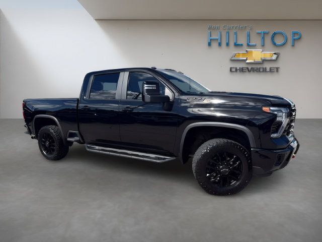 Used 2025 Chevrolet Silverado 2500 LT w/ Trail Boss Package AWD/4WD image 2