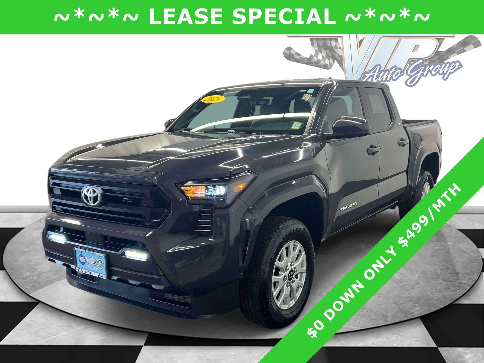 Used 2025 Toyota Tacoma SR5 AWD/4WD image 5
