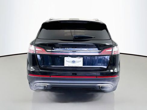 Used 2020 Lincoln Nautilus Reserve image 6