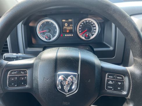 Used 2017 RAM 1500 Express w/ Express Value Package RWD image 12