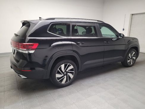 Used 2024 Volkswagen Atlas SE FWD image 10