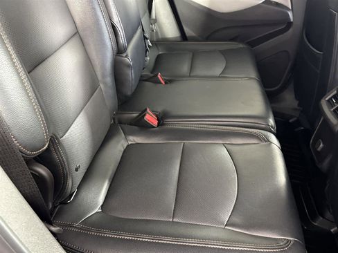 Used 2018 Chevrolet Equinox LT image 15